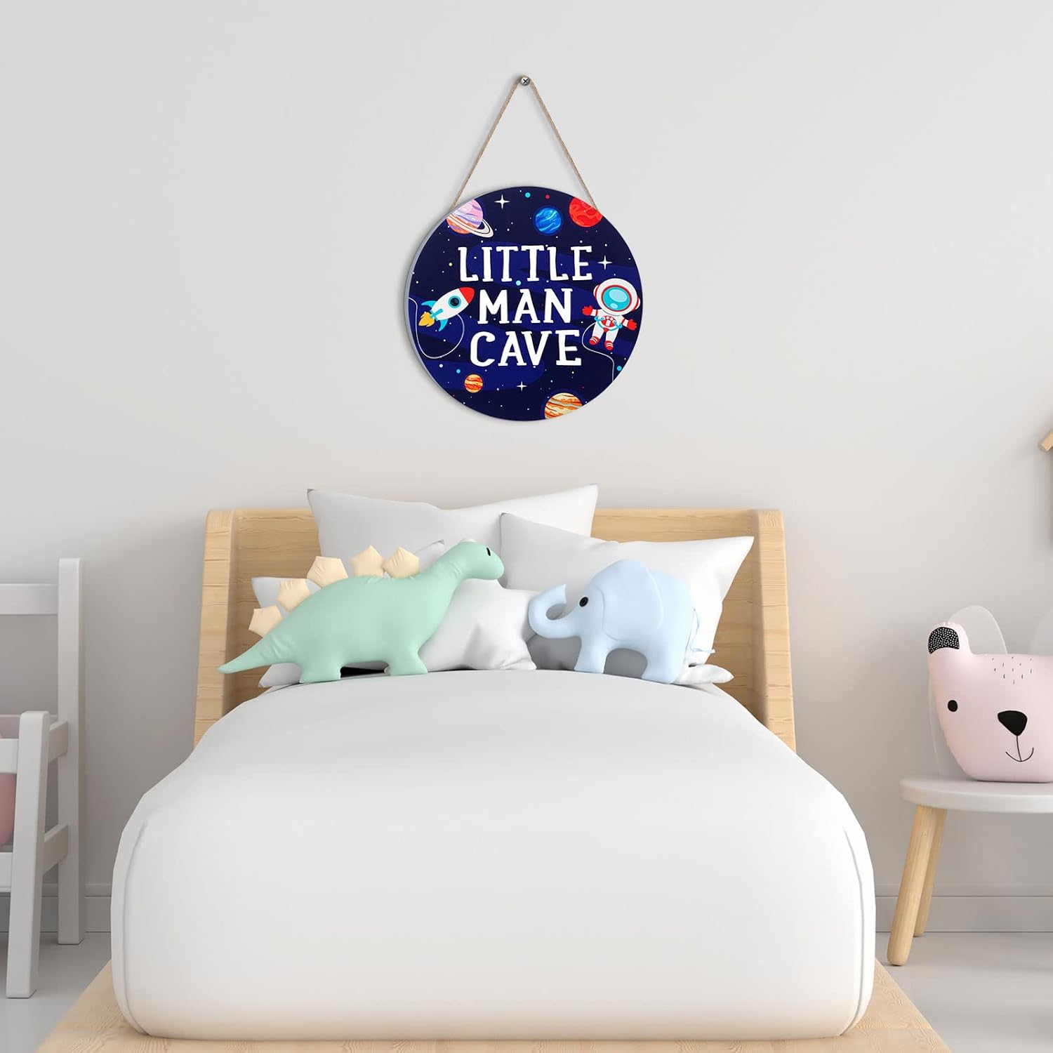 Geelin Astronaut Wall Decor for Boys Room