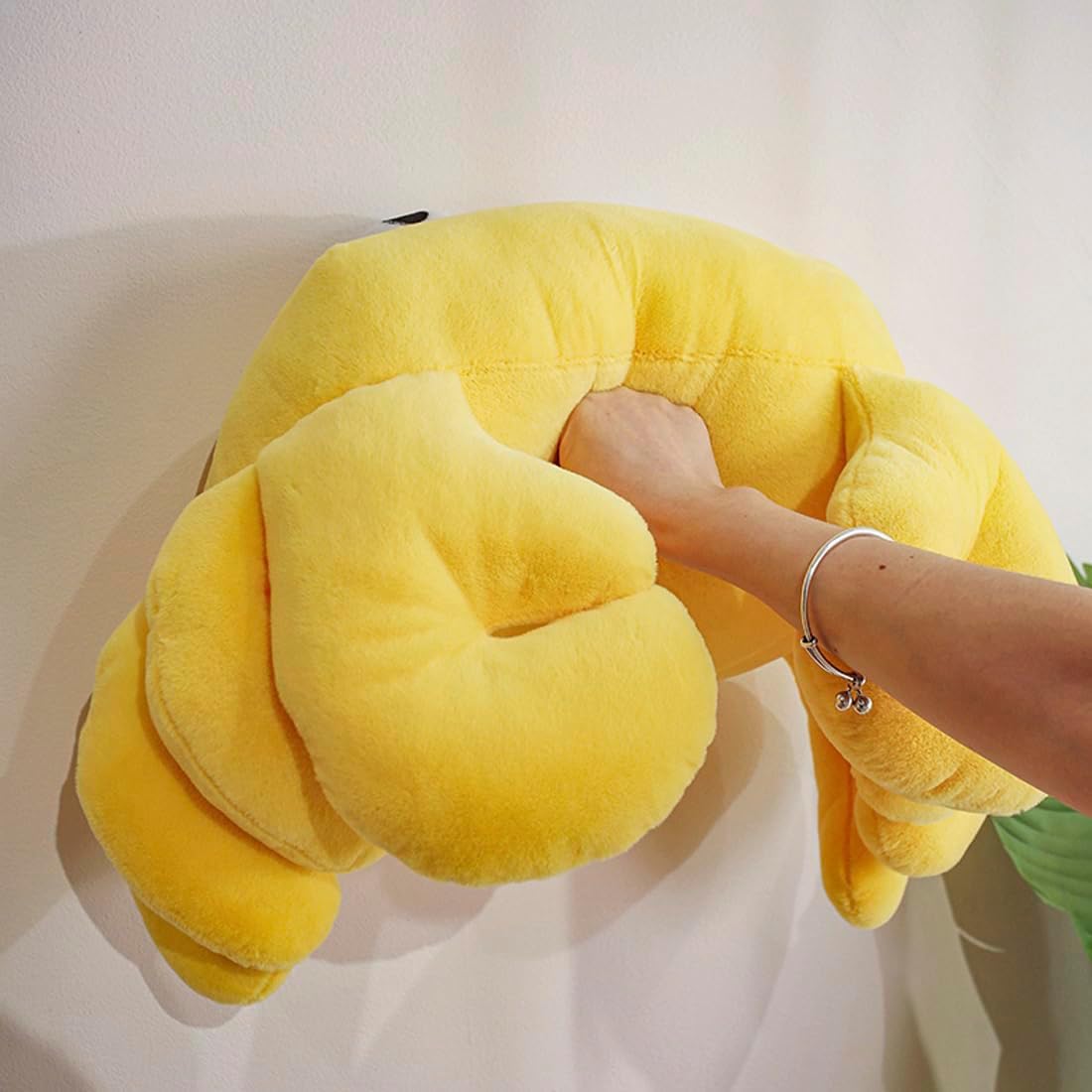 ELAINREN Giant Yellow Crab Plush Pillow