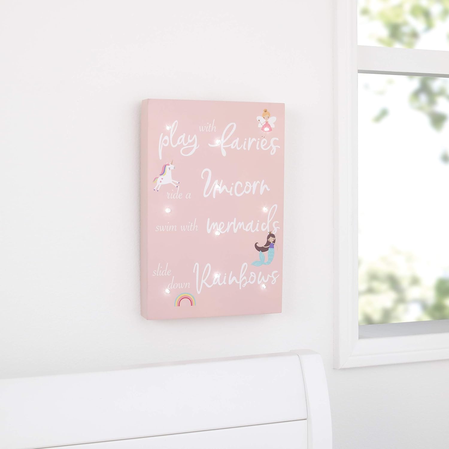 NoJo Lighted Wall Decor with Whimsical Theme