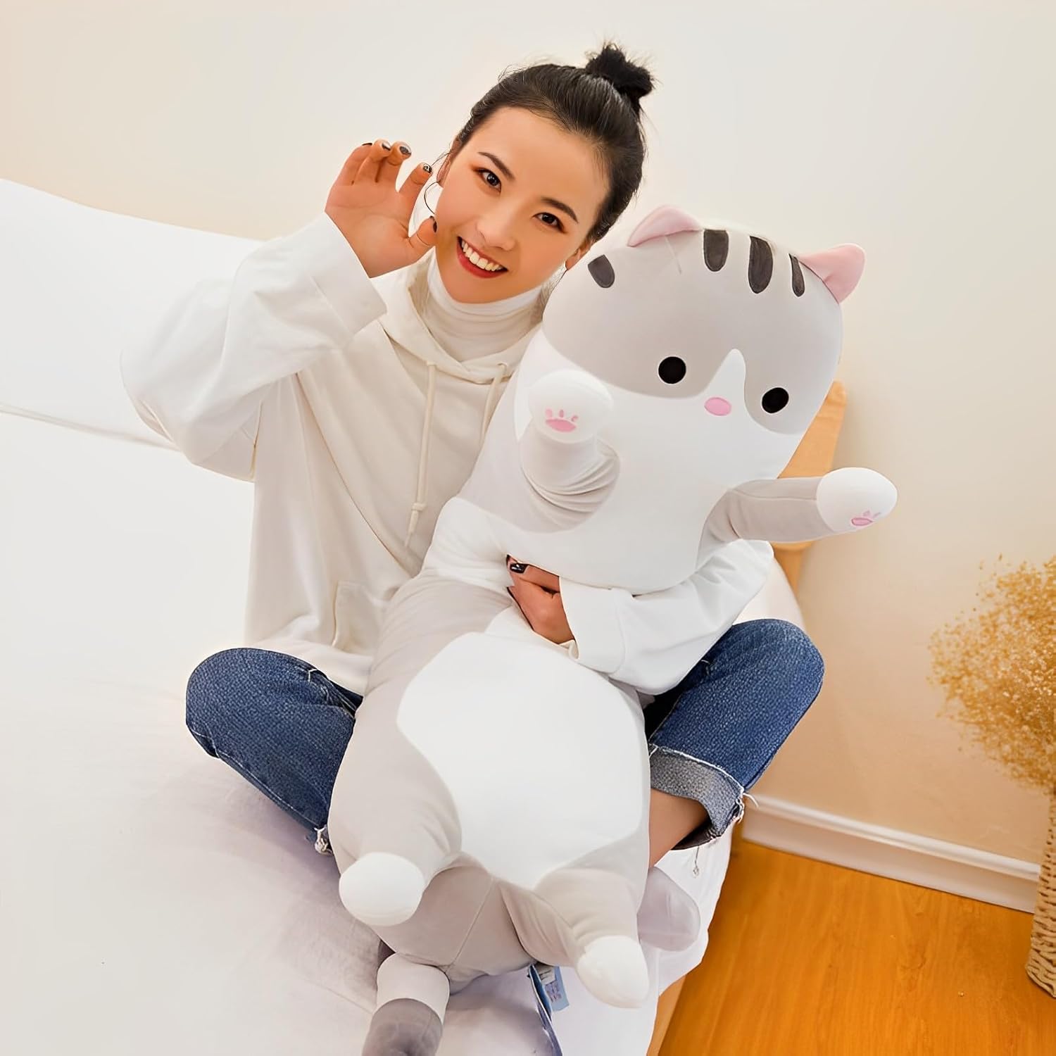 Wuyu Cute Plush Cat Pillow Toy