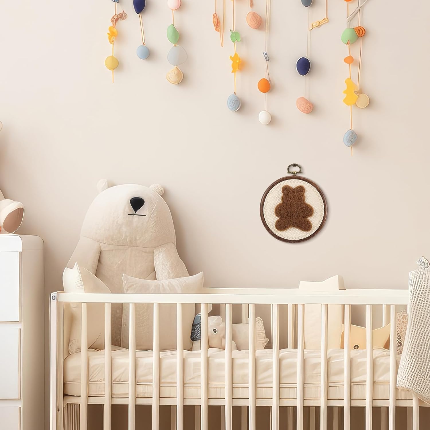 Chunful Felted Bear Wall Decor