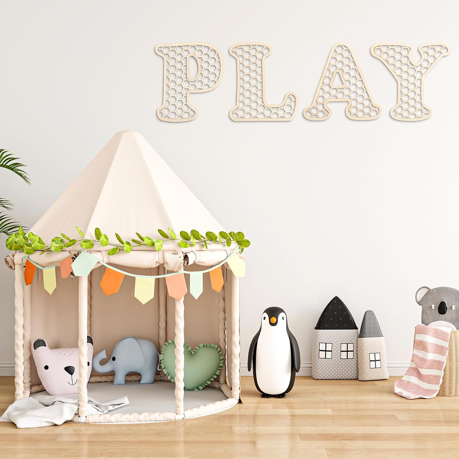 Giantree Rattan Letters Wall Decor Set
