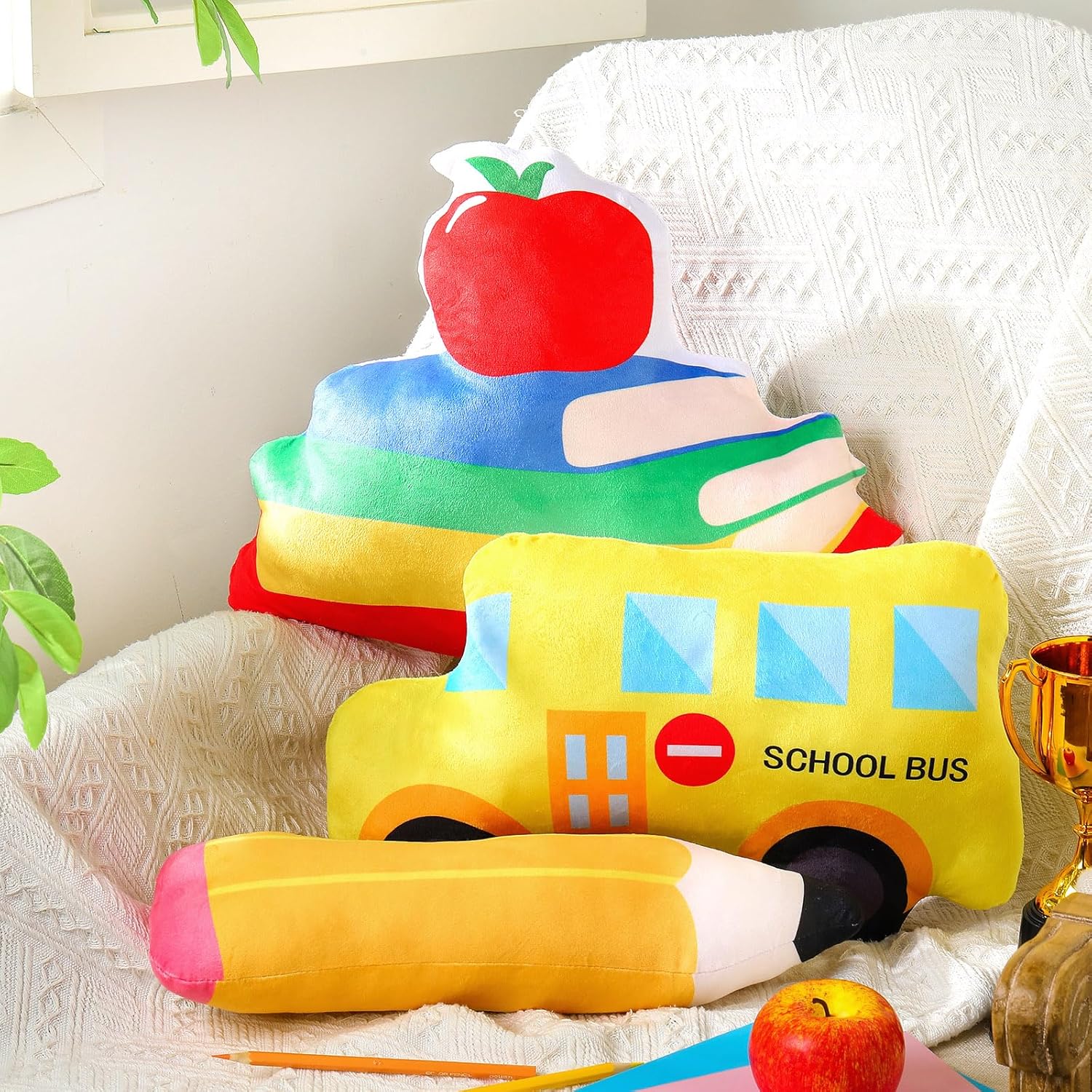 Suzile 3 Pcs 16 Inch Plush Pillow