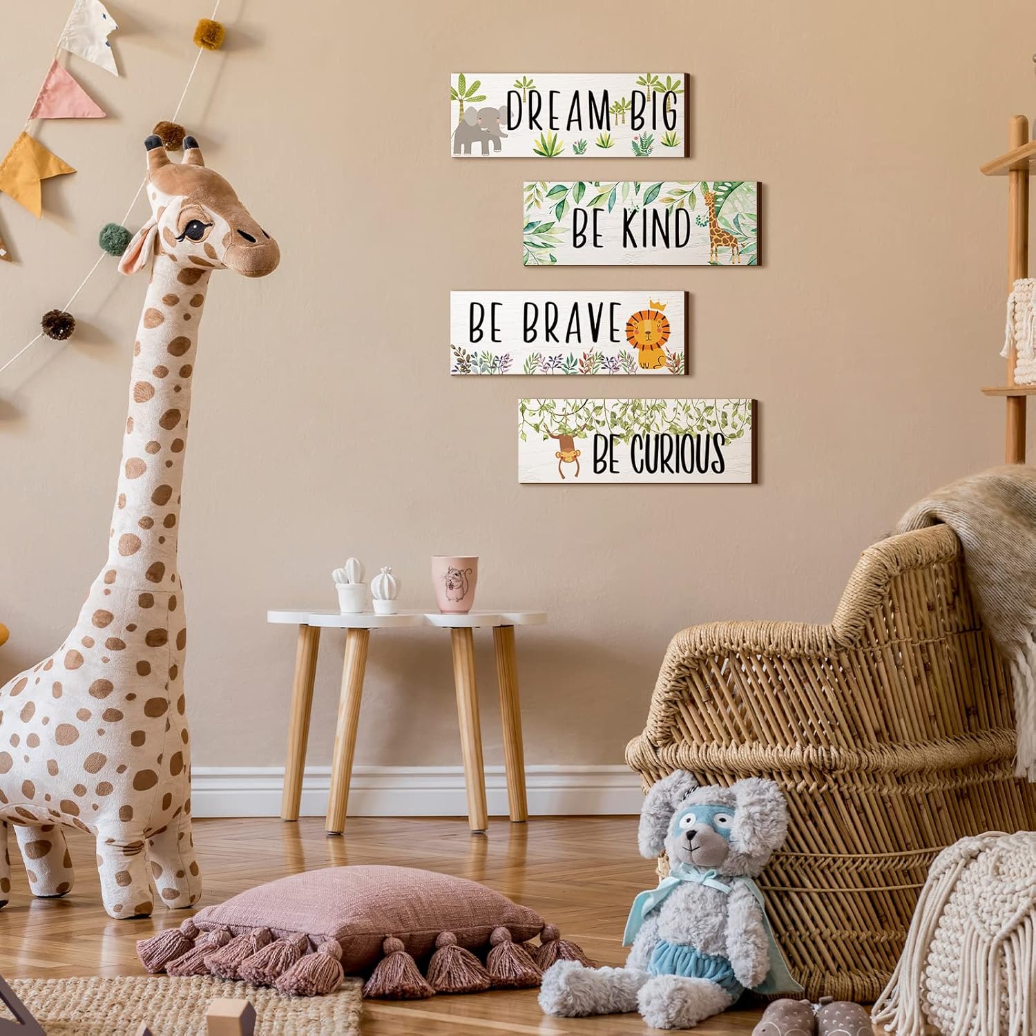 Yookeer 4 Piece Jungle Animal Wall Decor