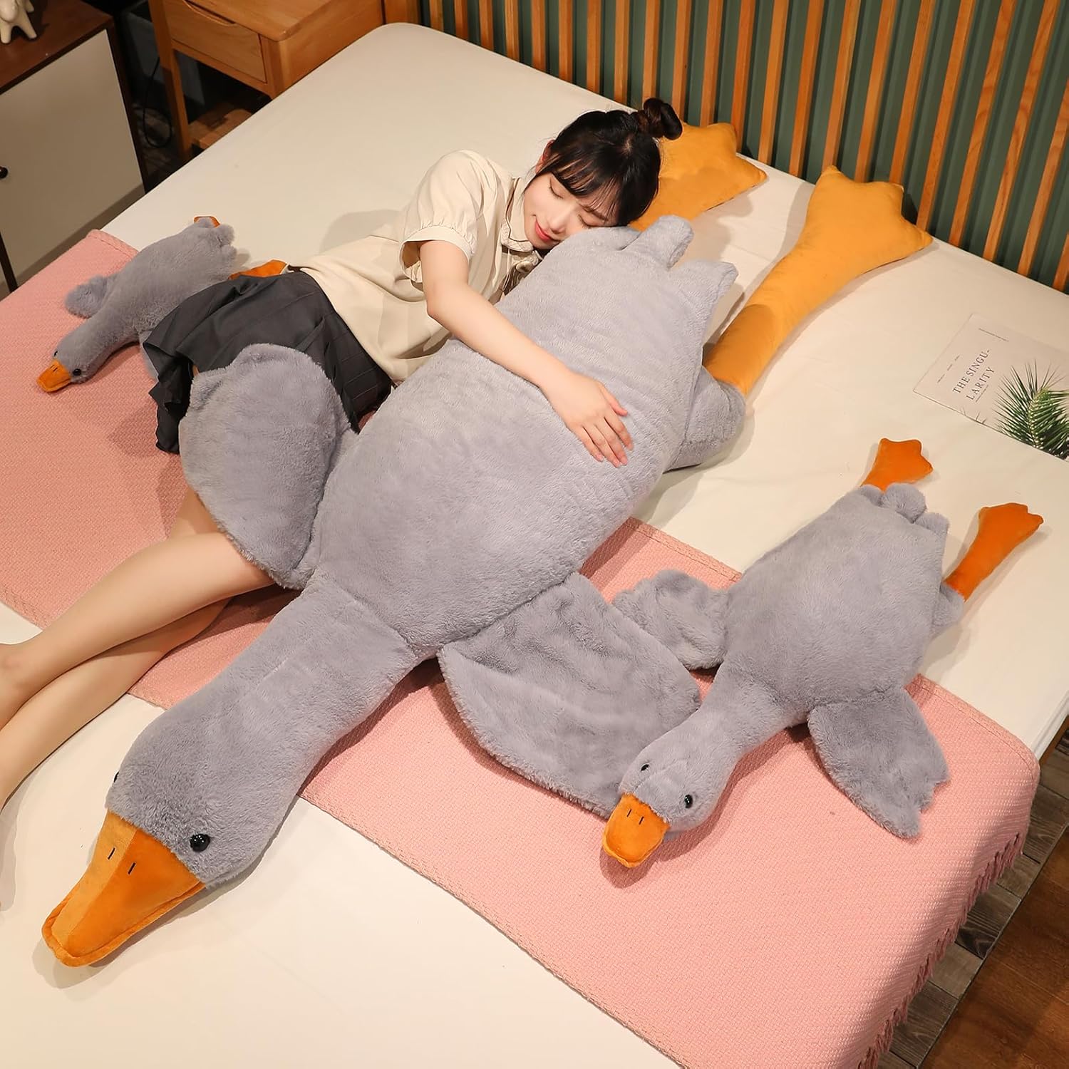 Grafingy Big Grey Swan Plush Pillow