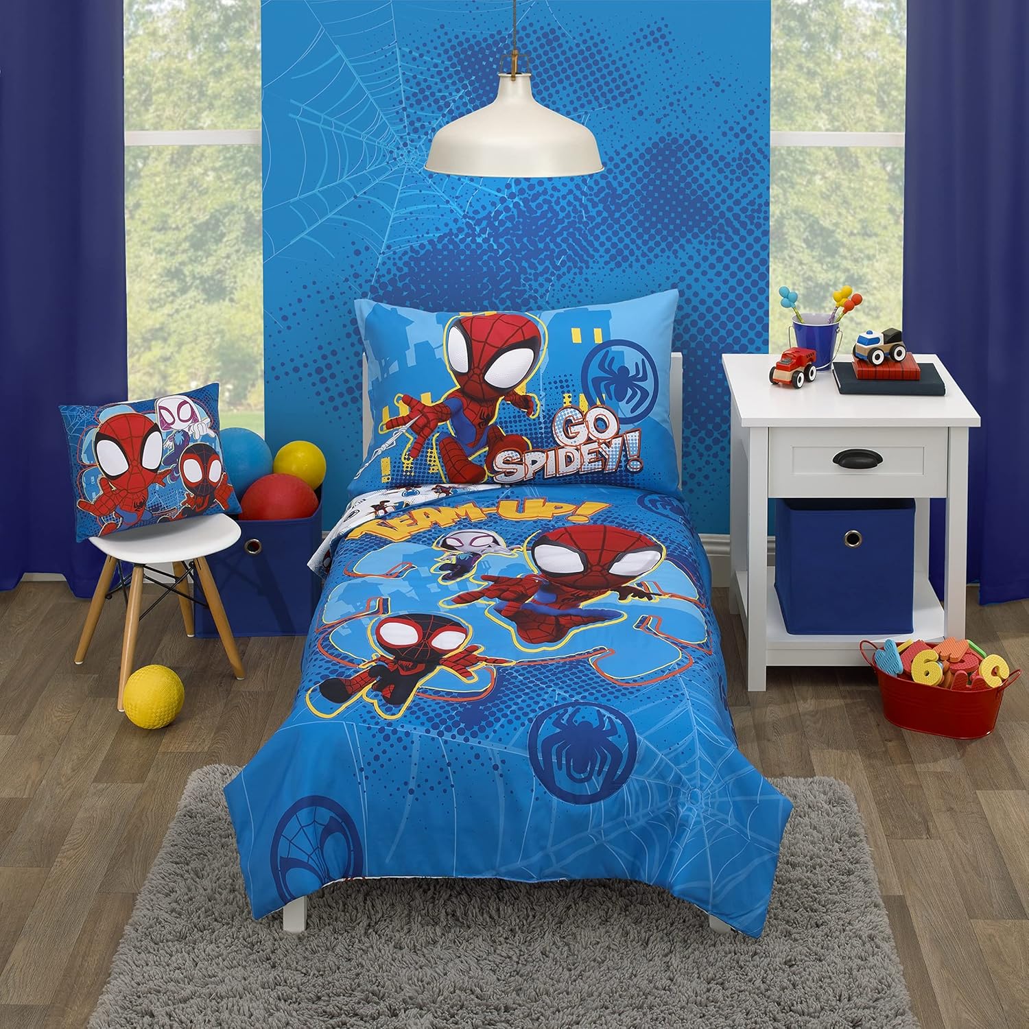 Disney Marvel Spidey Team Pillow